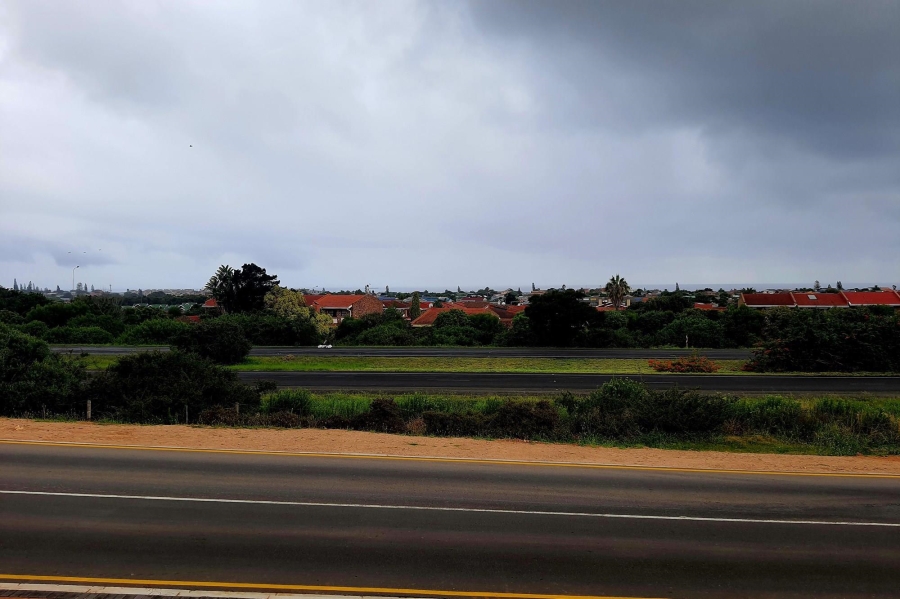 0 Bedroom Property for Sale in Menkenkop Western Cape